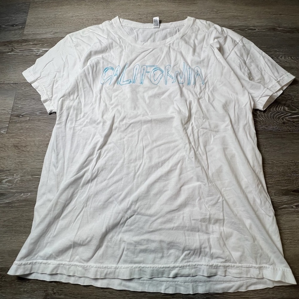 California human body spell out Graphic T-Shirt Mens L White American Apparel te